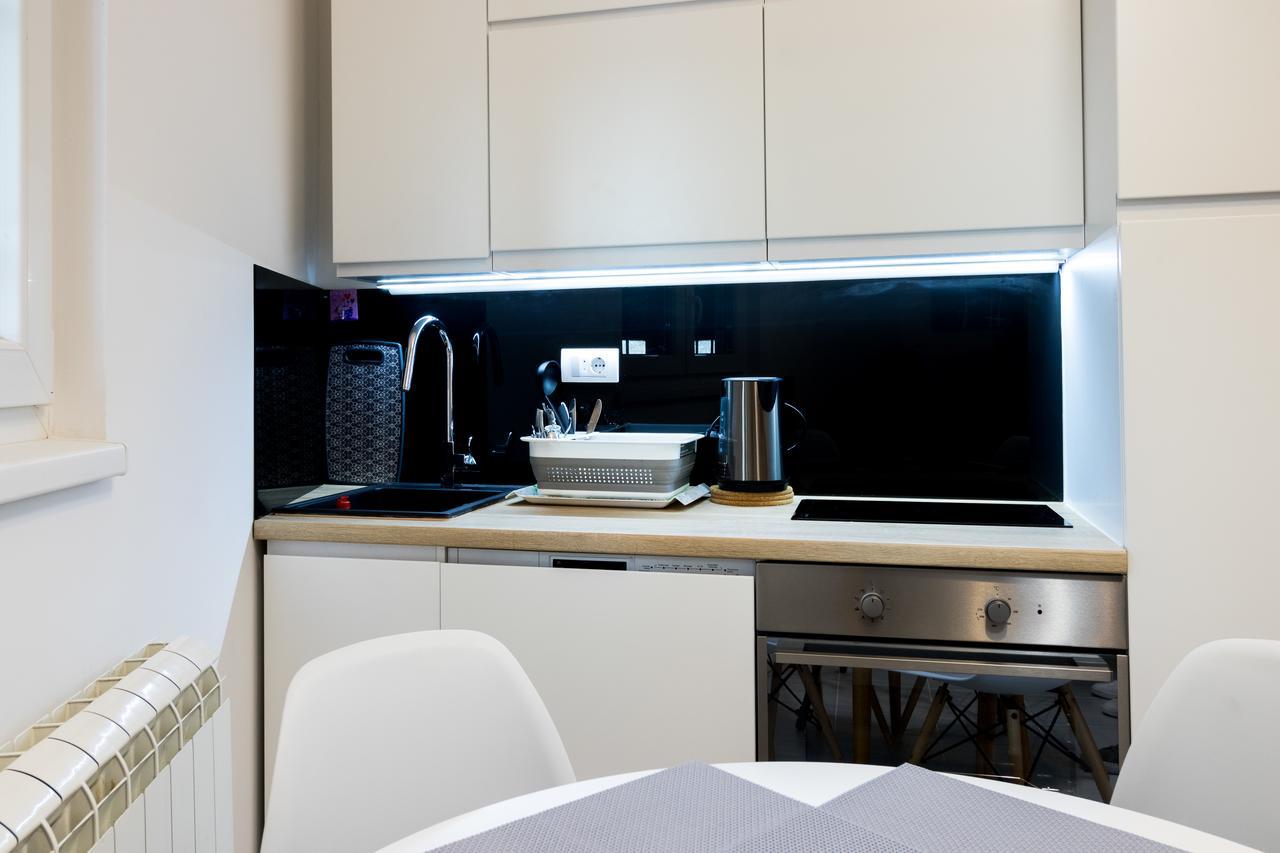 בלגרד Comfortable & Lovely Apartment מראה חיצוני תמונה